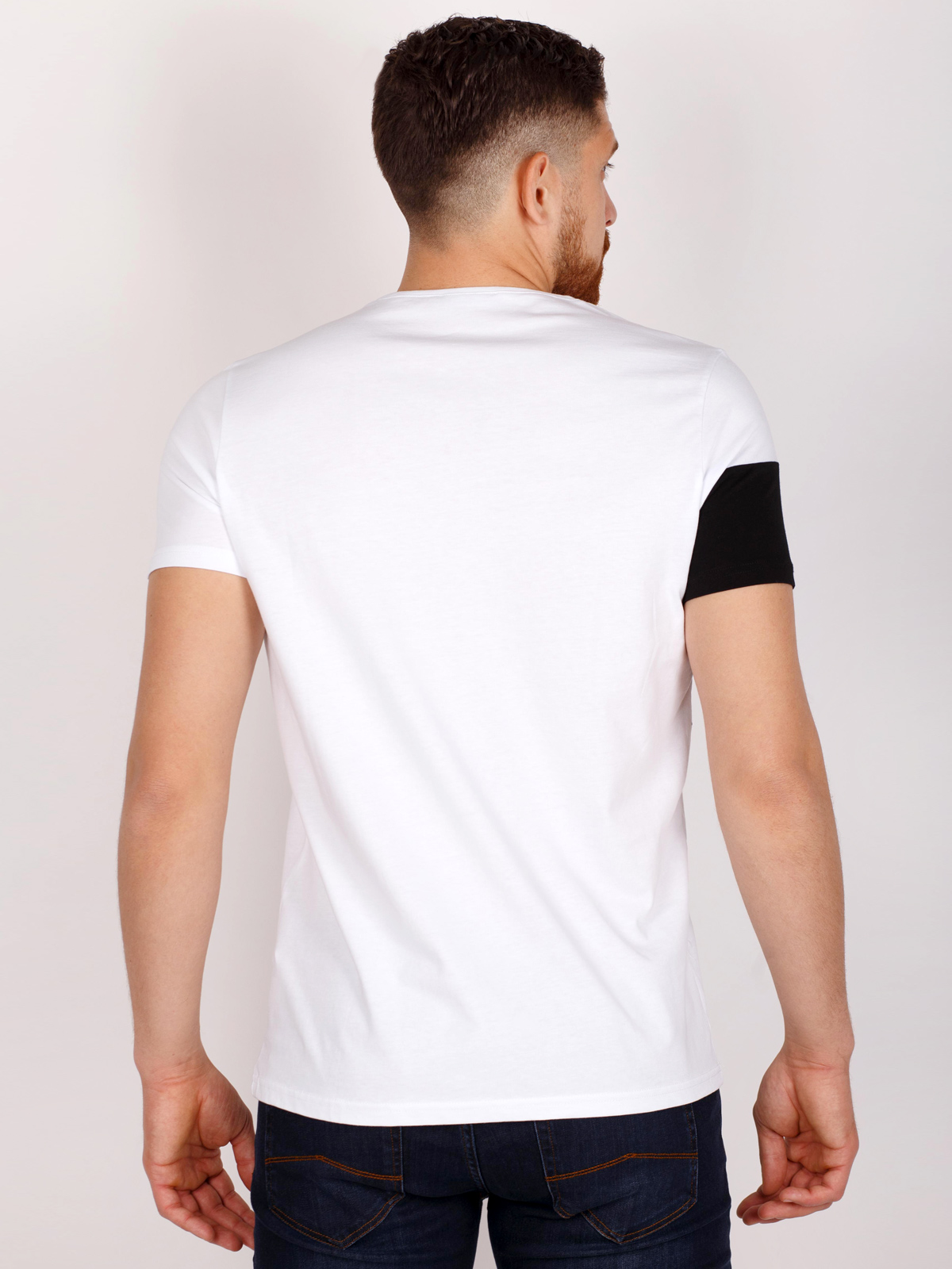 Tricou alb cu imprimeu negru - 96413 € 16.31 img3