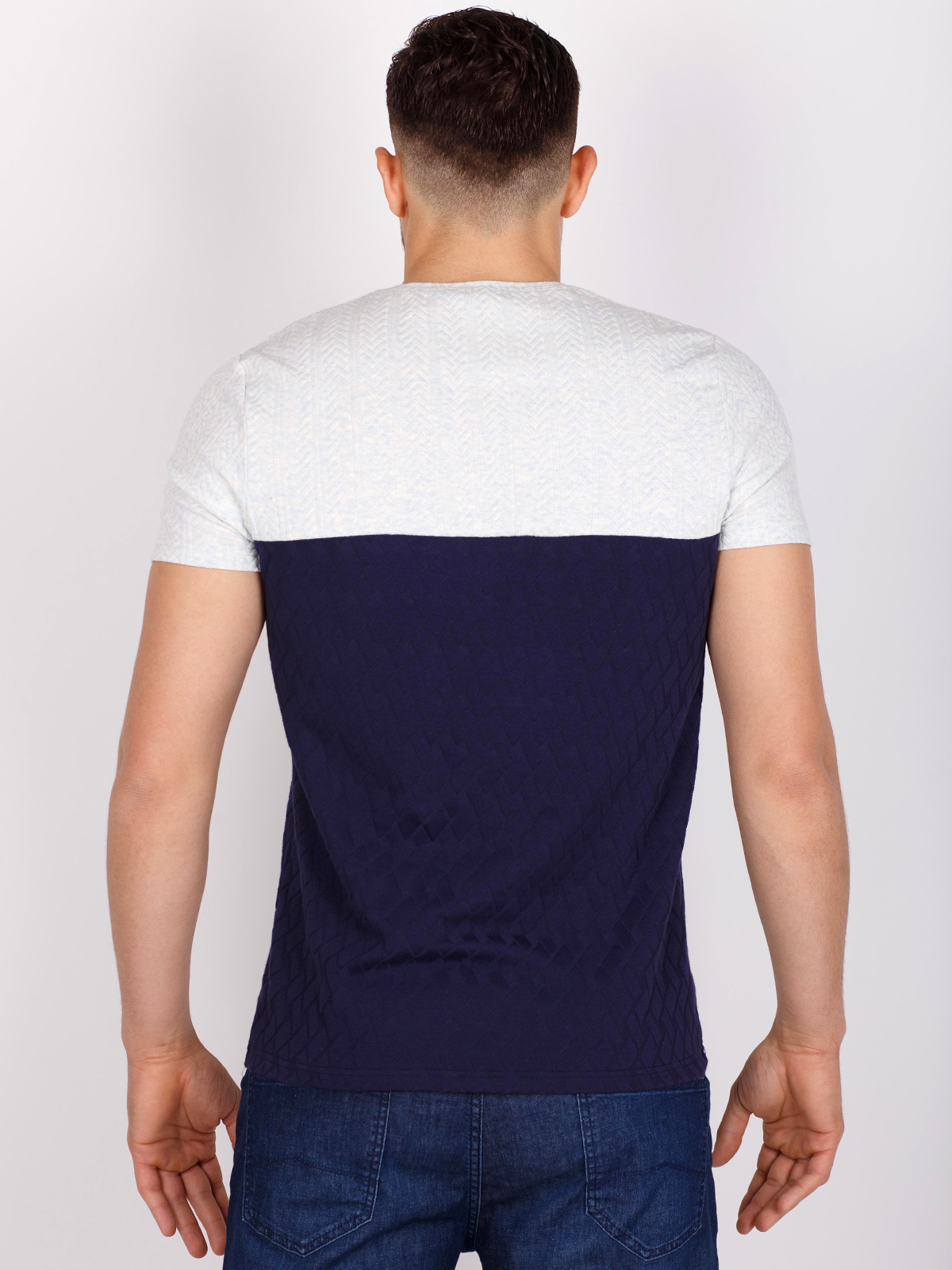 Twotone tshirt with pocket - 96416 € 16.31 img4