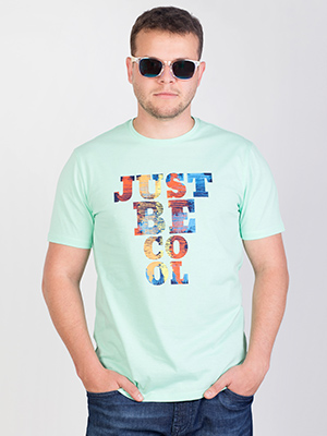 Μέντα μπλουζάκι με στάμπα - 96420 - € 23.62