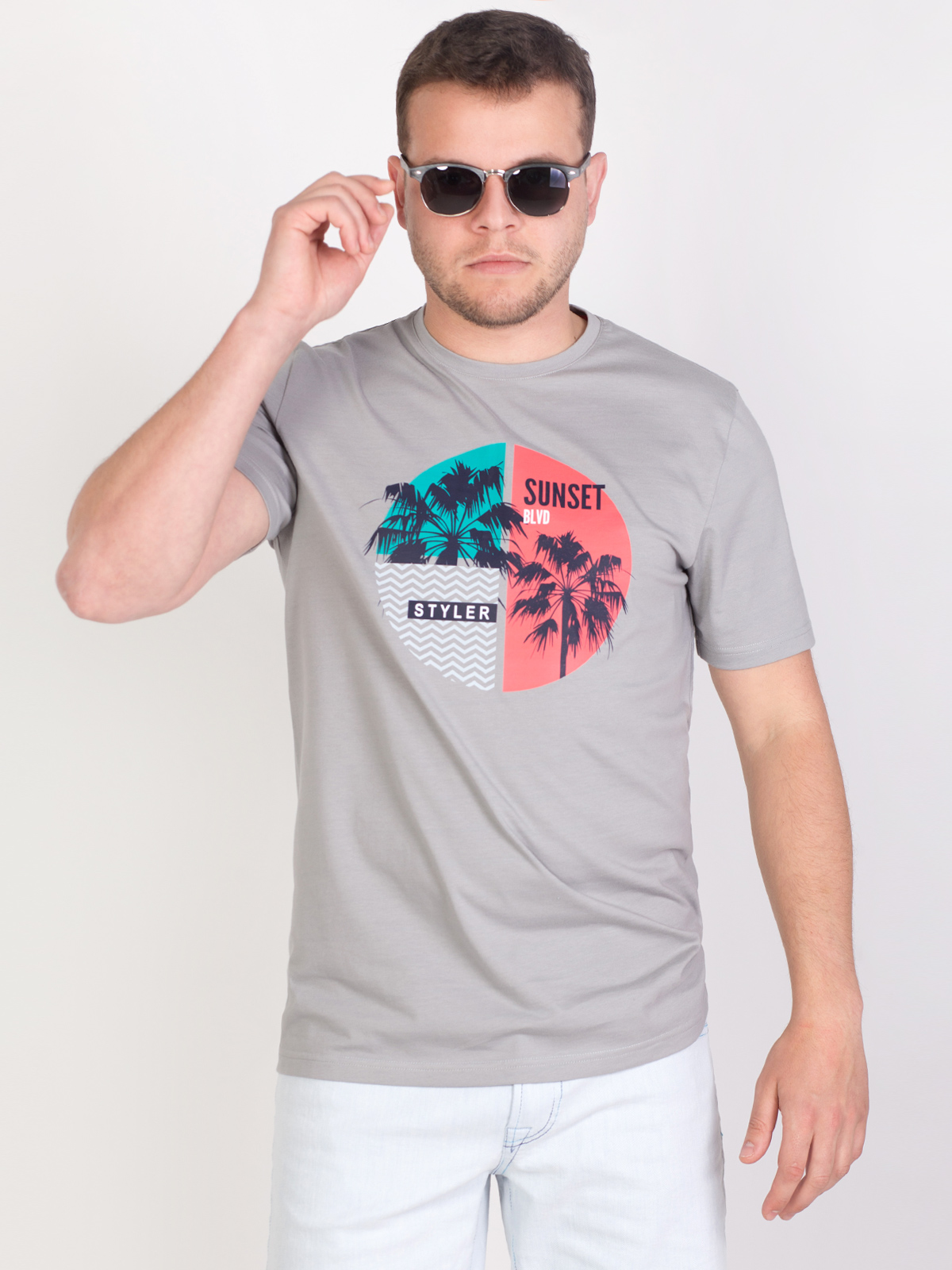 GRAY COTTON TSHIRT WITH SUNSET PRINT