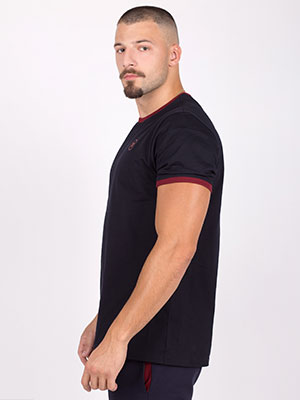 Tshirt with burgundy elements - 96448 € 21.93 img3