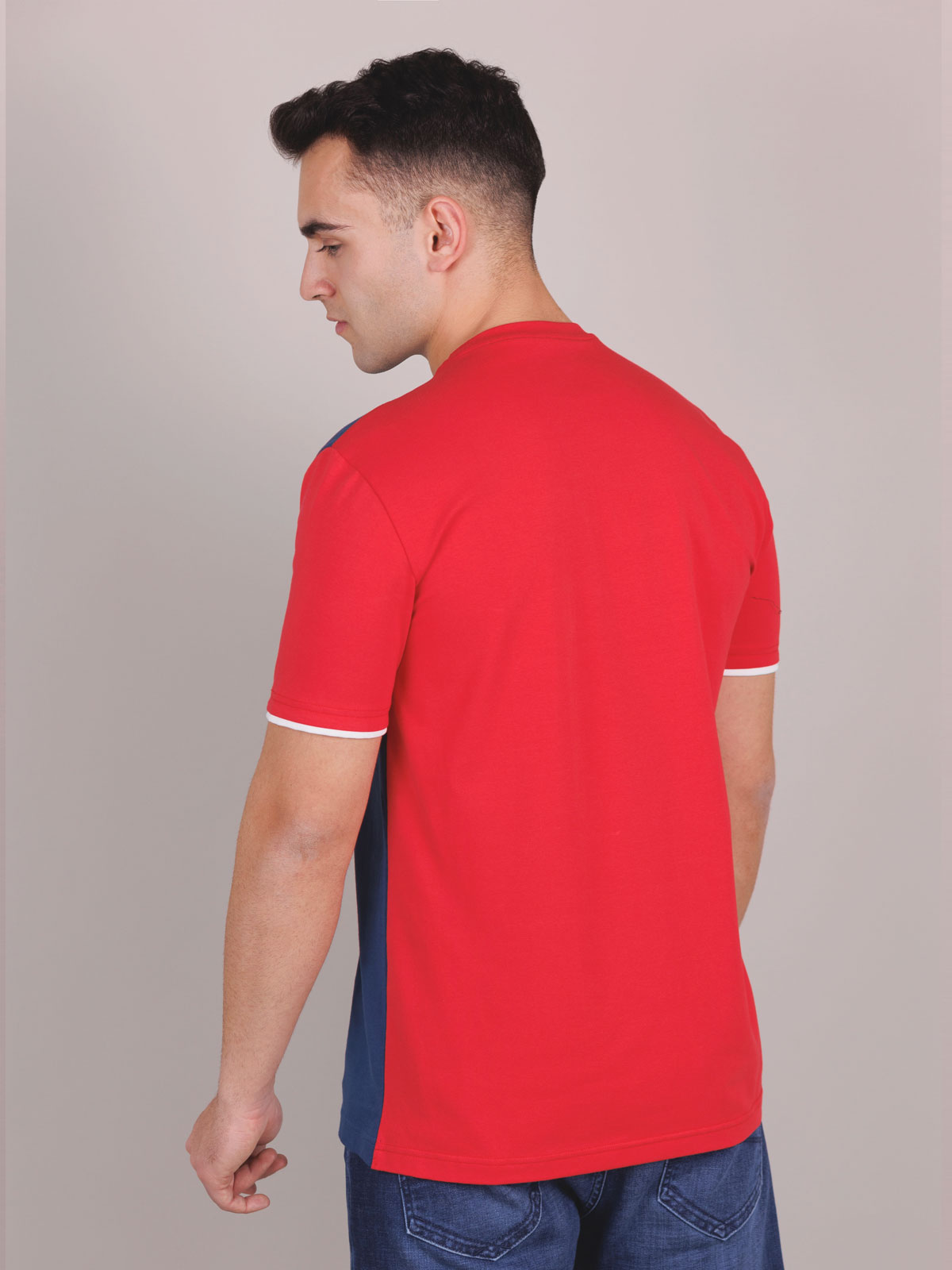 Tshirt με στάμπα και κόκκινη πλάτη - 96449 € 16.31 img2