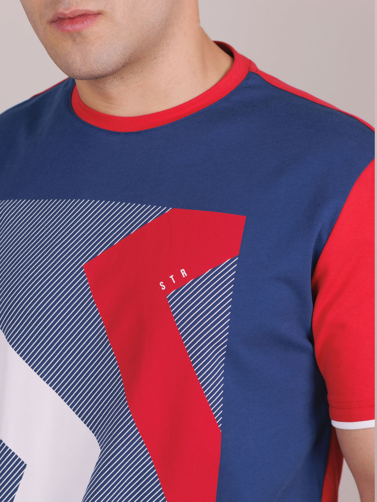Tshirt με στάμπα και κόκκινη πλάτη - 96449 € 16.31 img3
