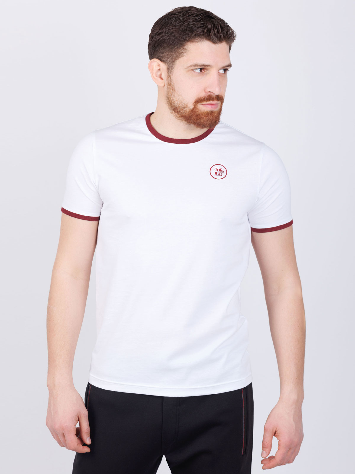 Tricou în alb cu accent pe guler - 96457 € 21.93 img1
