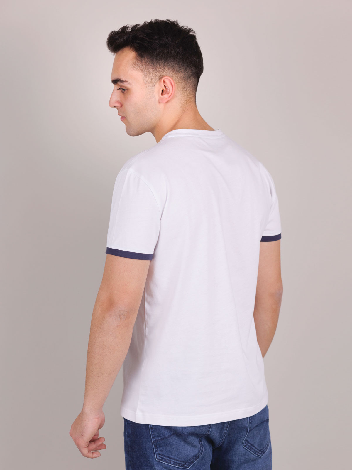 Tricou alb cu surfer colorat - 96464 € 23.62 img2