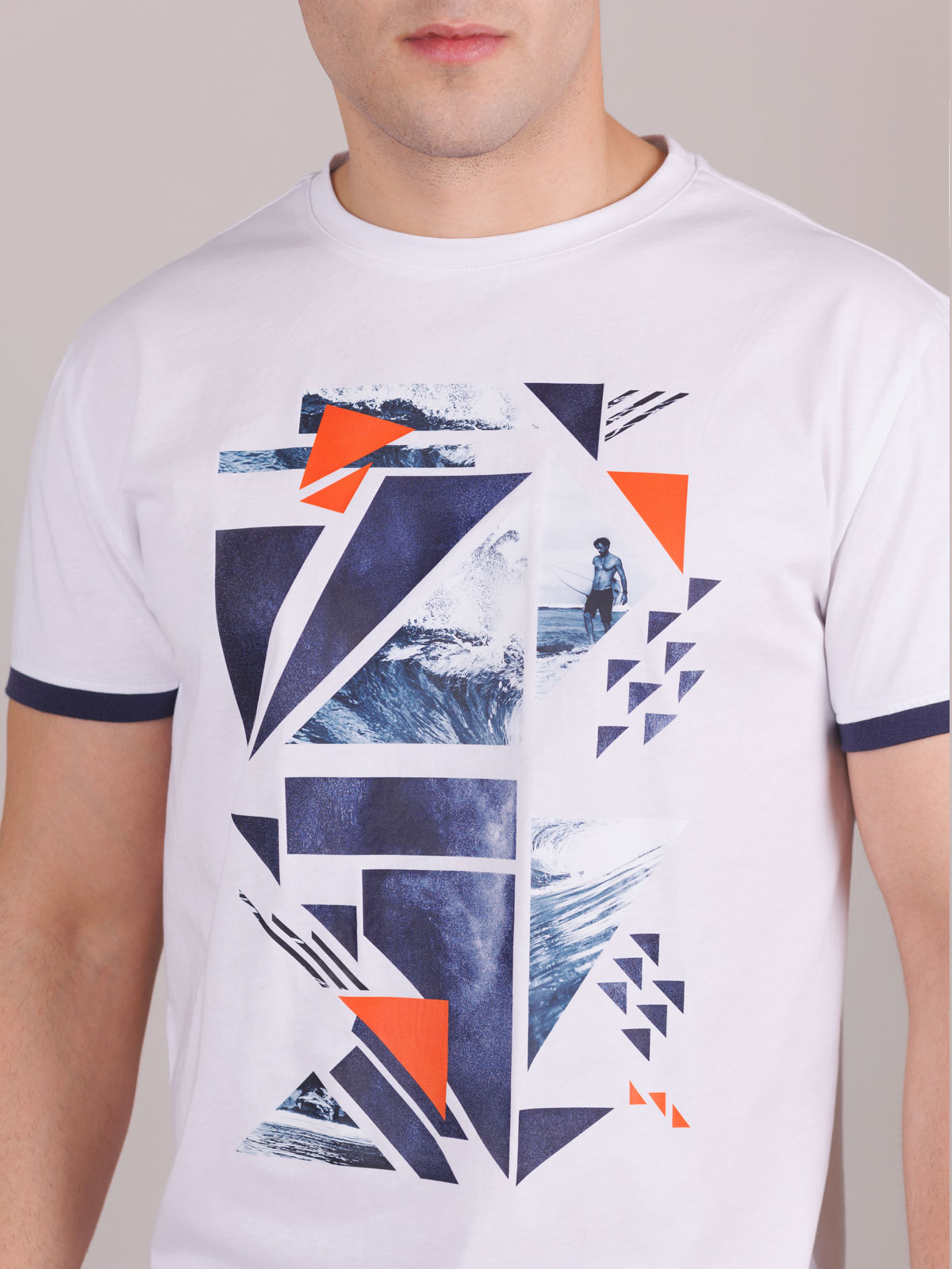 Tricou alb cu surfer colorat - 96464 € 23.62 img3