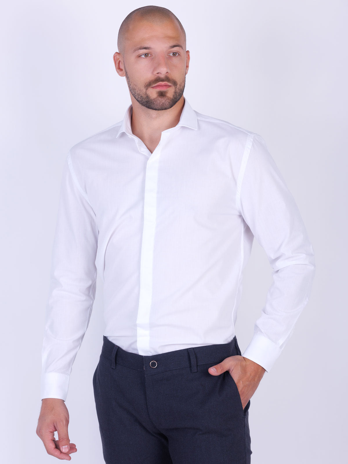 мъжка бяла риза класическа