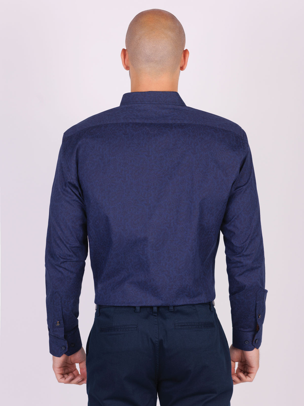 Риза в мастилено синьо