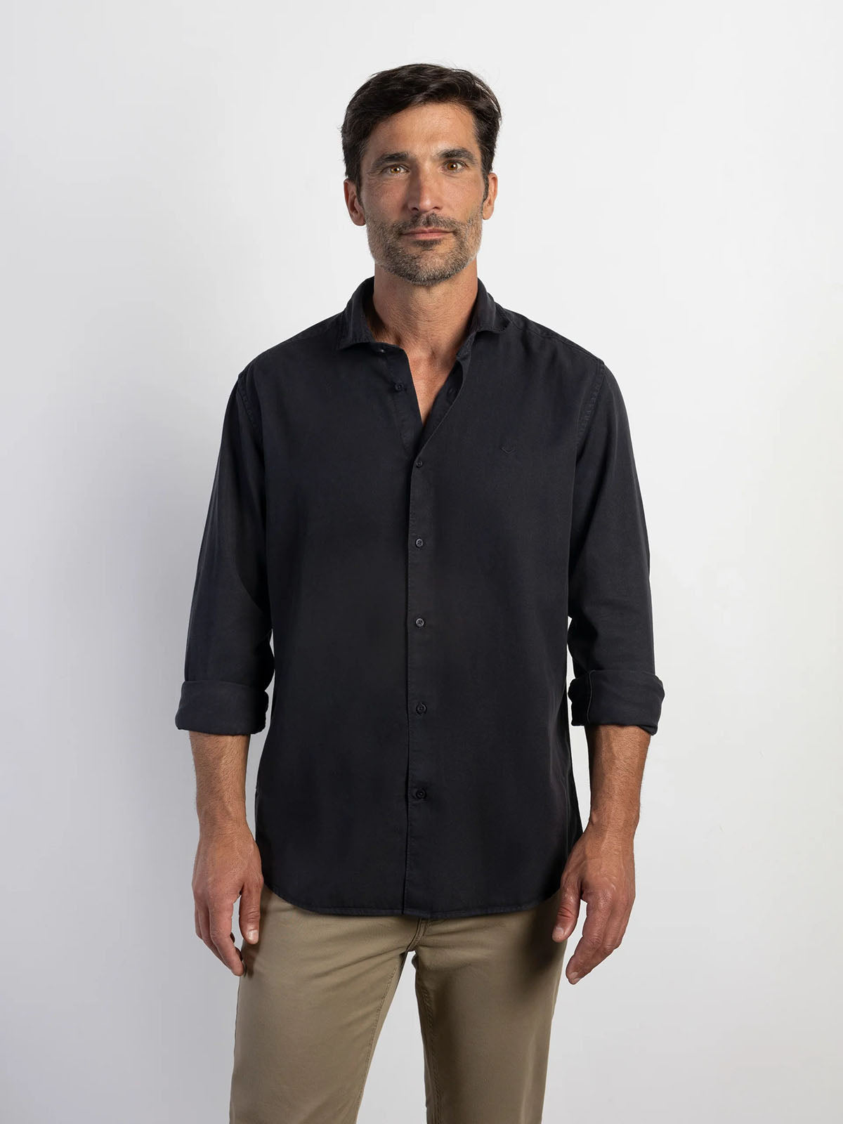 Риза от Tencel със стандартна кройка