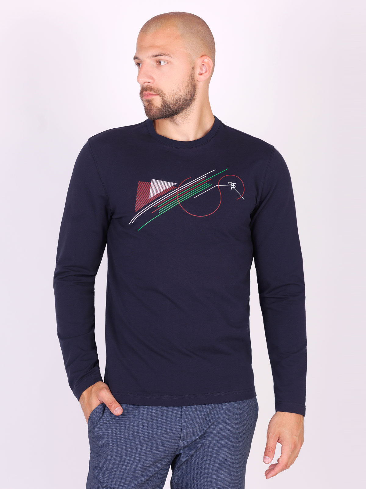 Блуза в синьо с геометрични фигури