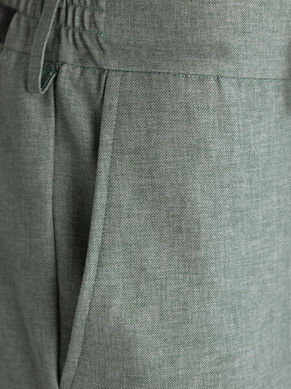 Спортно елегантен панталон