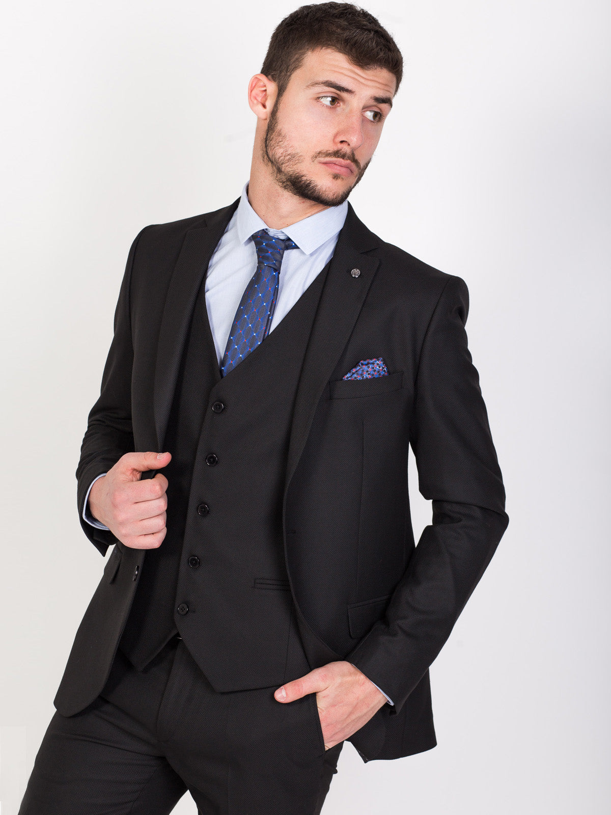 Черно сако на ситни кетки