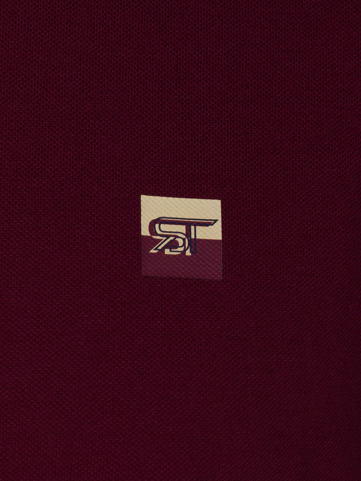 Тениска в бордо с контрастни маншети