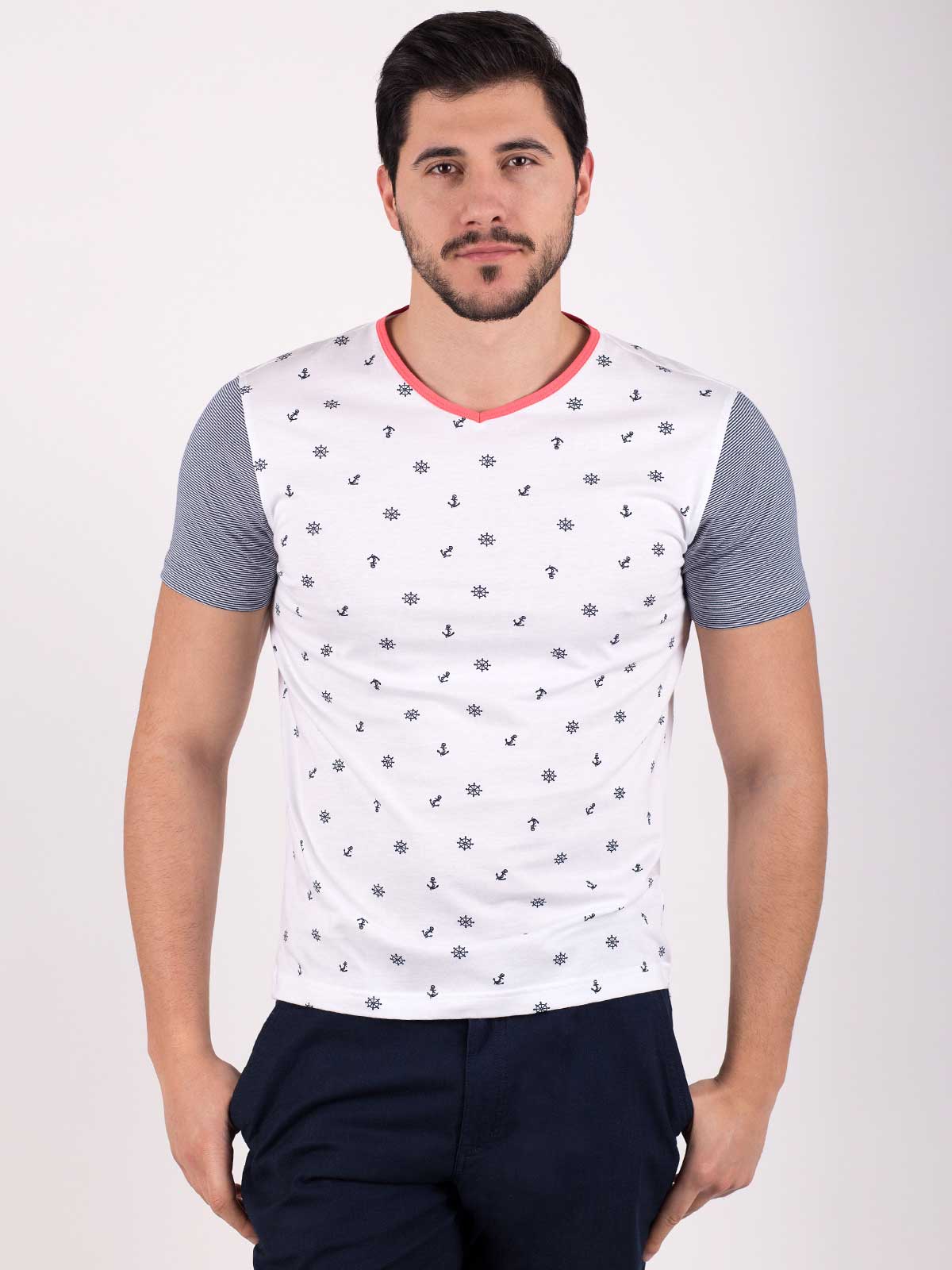 Mъжка тениска с морски десен