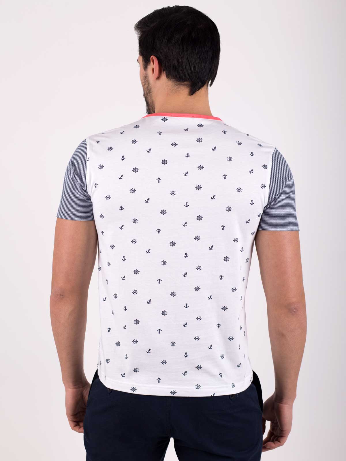 Mъжка тениска с морски десен