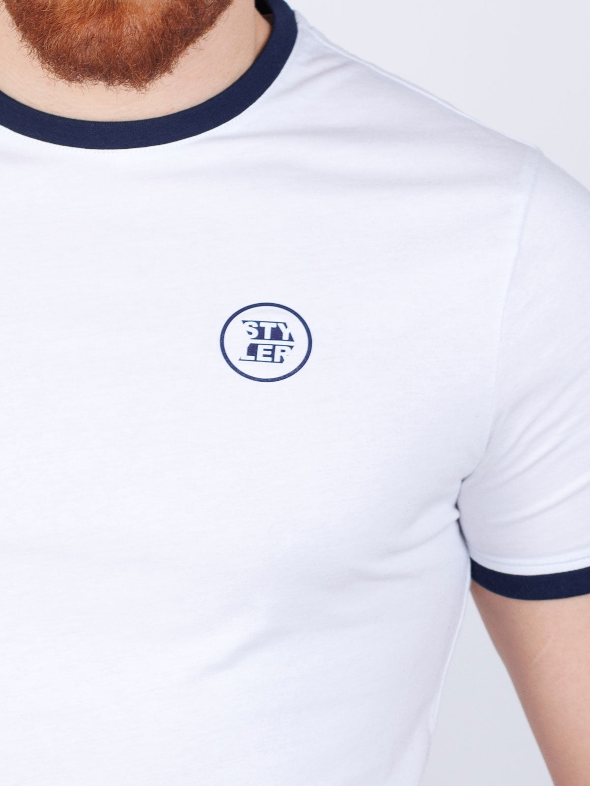 Блуза с къс ръкав със син принт