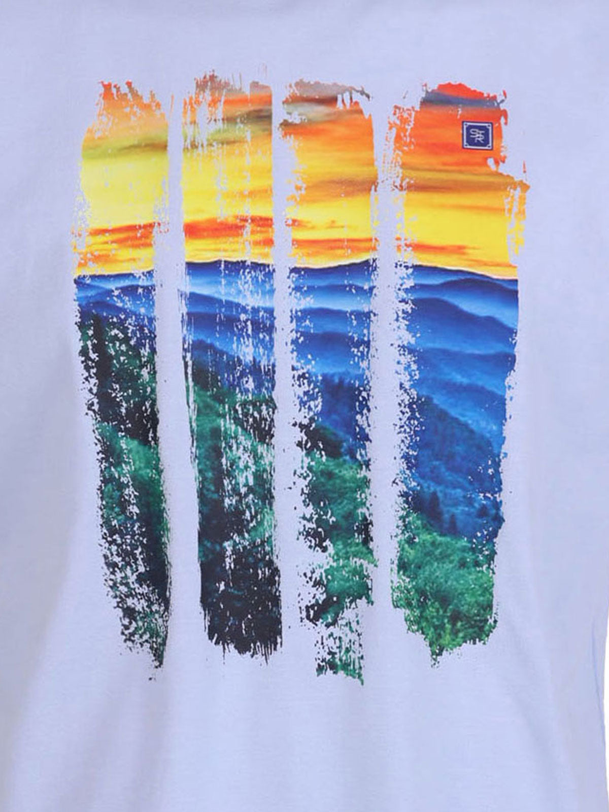 Тениска в светло синьо SUNSET